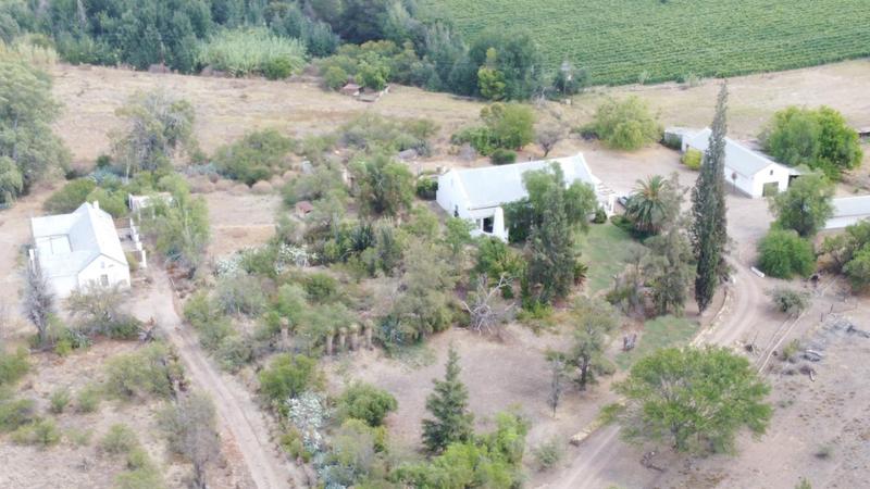 4 Bedroom Property for Sale in Ladismith Western Cape